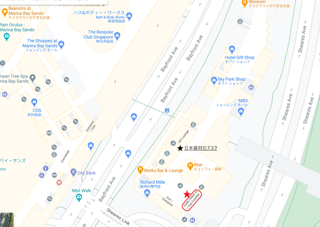 私が日本語対応デスクと一般チェックインカウンターの場所の位置関係を地図上で示した図